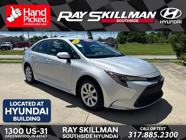 Used 2022 Silver Toyota LE image 1