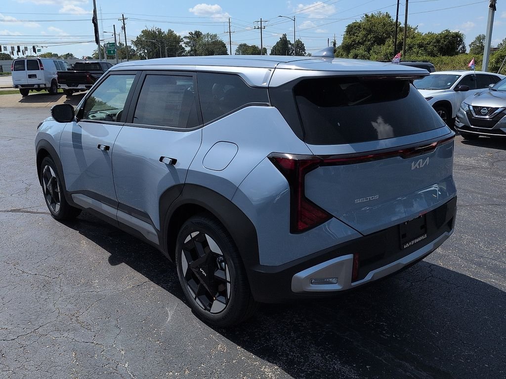 New 2027 Pale Gray Kia S image 5