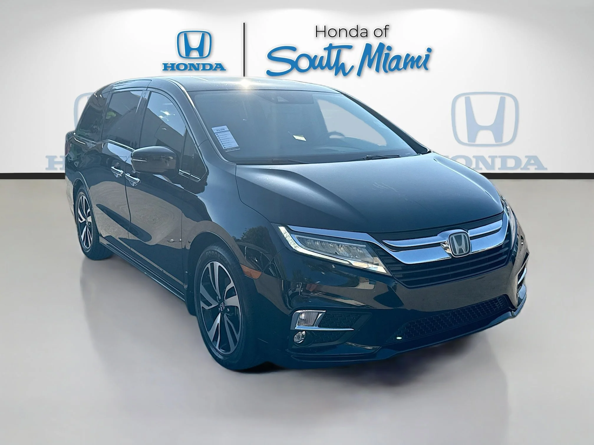 2020 Honda Odyssey Elite's photo