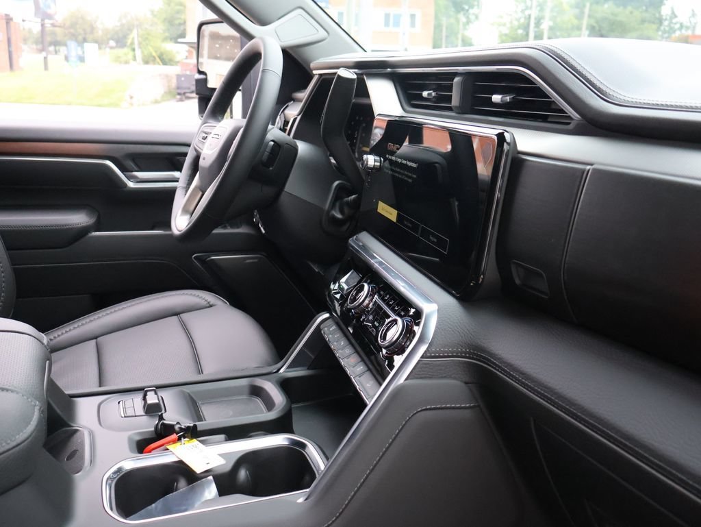 2026 GMC Sierra 2500HD Denali - Photo 9