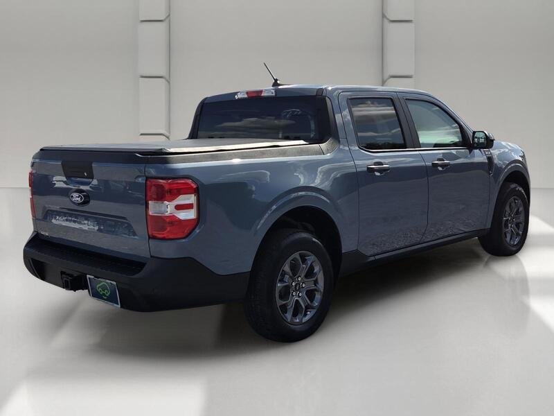 Used 2025 Azure Gray Metallic FORD XLT AWD SUPERCREW image 5