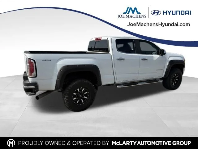 Used 2017 White GMC SLT image 7