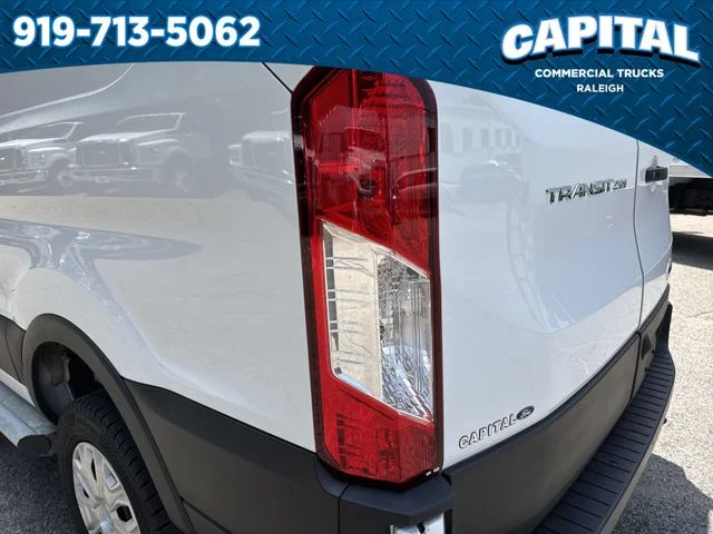 Used 2025 White Ford Base image 17