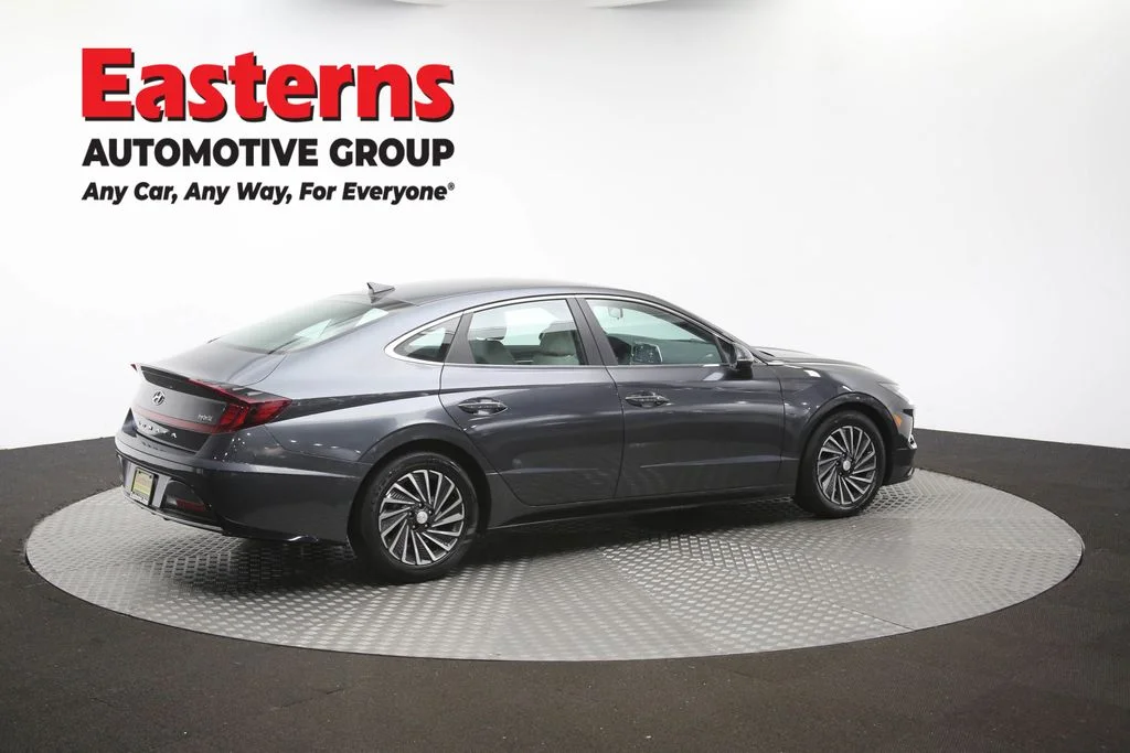Used 2023 Gray Hyundai SEL image 44