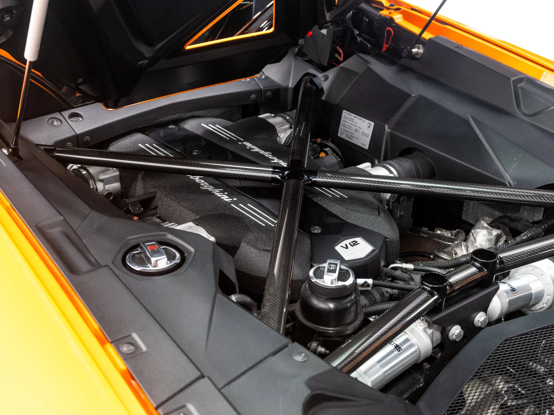 Used 2016 Arancio Atlas Pearl Effect Lamborghini LP700-4 image 53