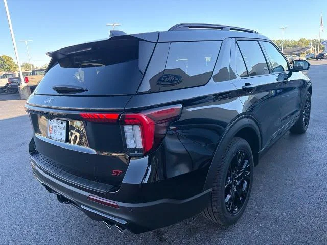 New 2027 Agate Black Metallic Ford ST image 36