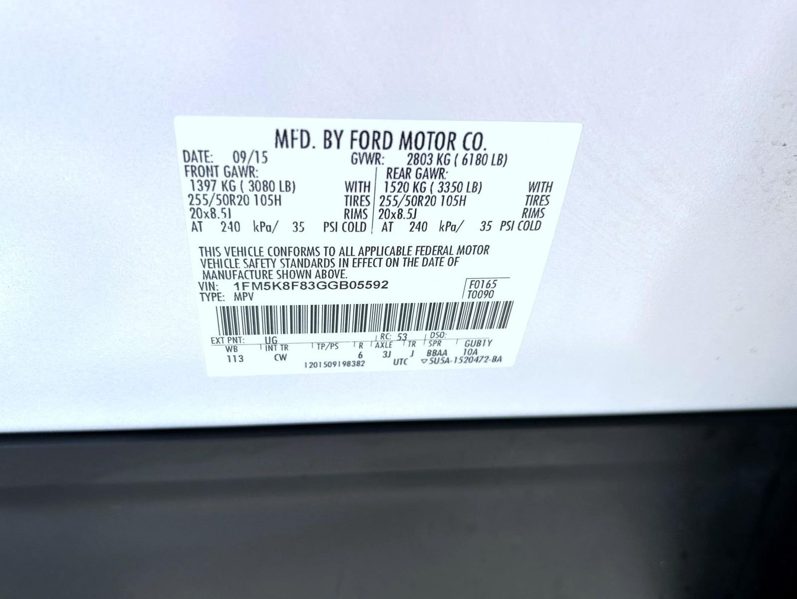 Used 2016 White Ford Limited image 27
