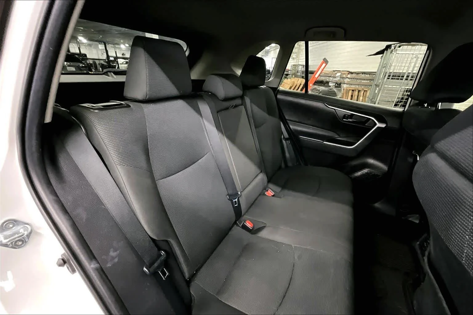 Used 2023 Ice Cap Toyota LE image 21