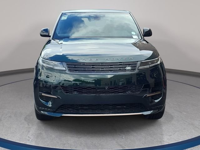 New 2026 British Racing Green Land Rover Dynamic SE image 2