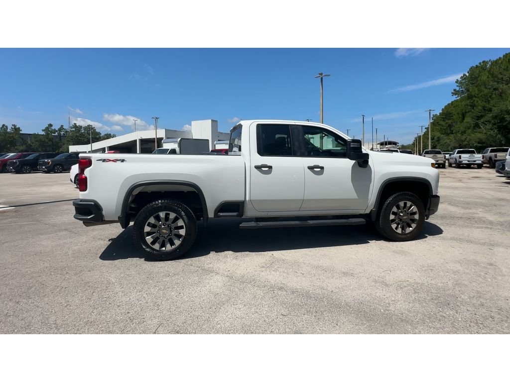 2023 Chevrolet Silverado 2500HD Custom - Photo 9