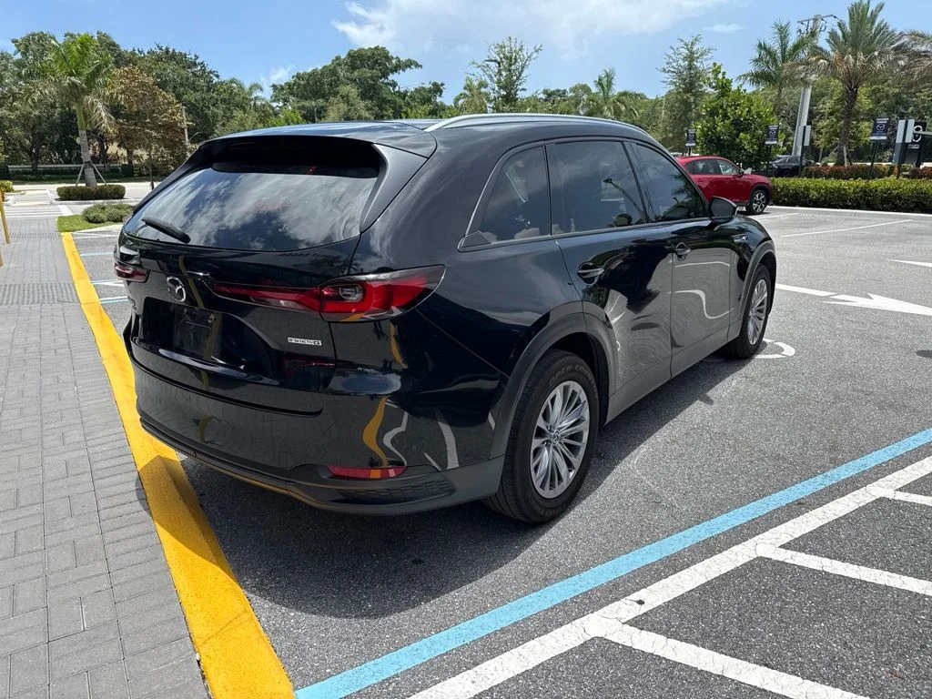 Used 2025 Jet Black Mazda 3.3 Turbo Preferred image 5