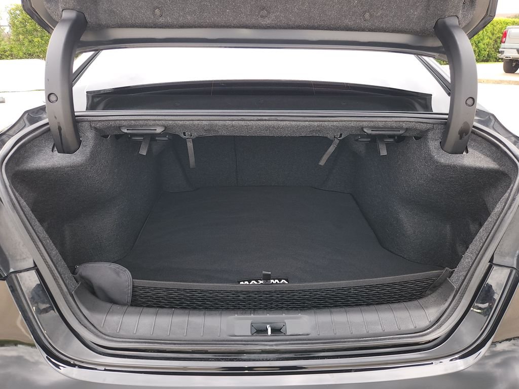 Certified Used 2023 Black Nissan Platinum image 13