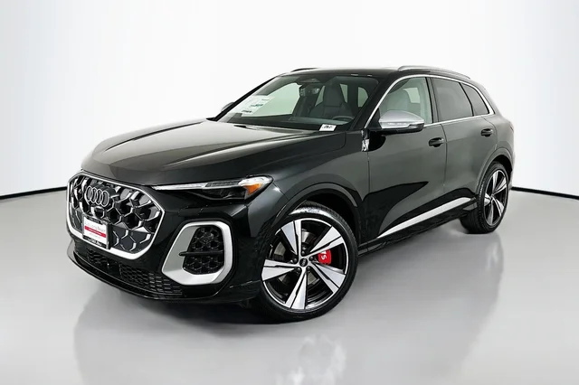 2026 Audi SQ5 Premium Plus
