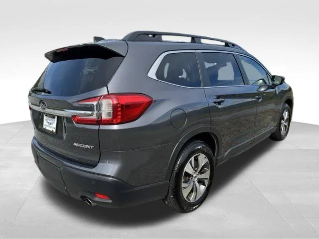 Used 2025 Gray Subaru Premium image 9