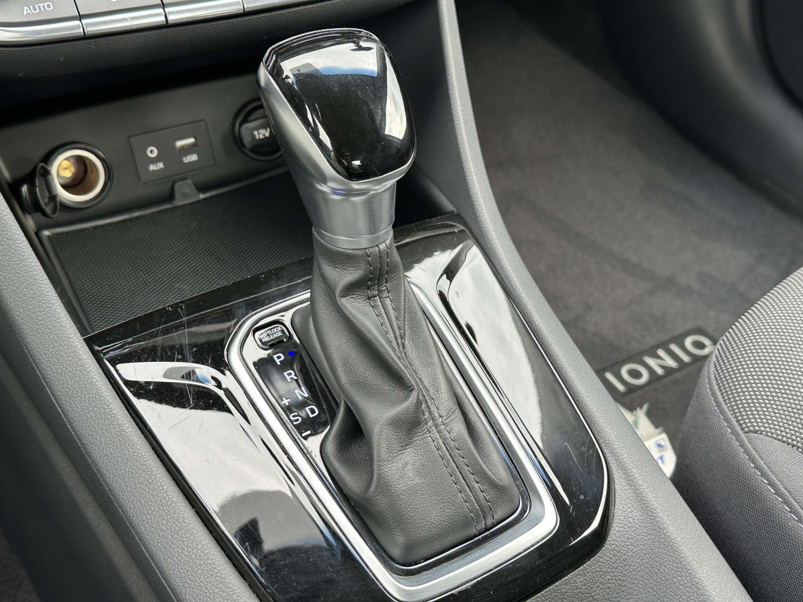 2019 Hyundai Ioniq Blue - Photo 35
