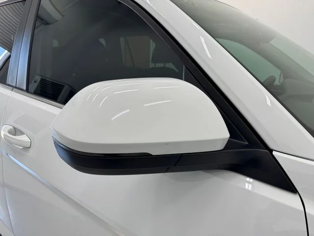 Used 2021 Pure White Volkswagen 2.0T S image 40