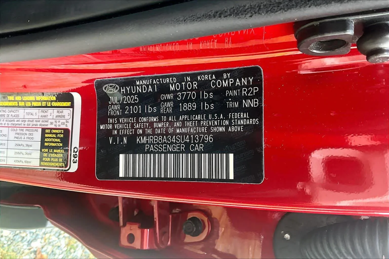 Used 2025 Ultimate Red Hyundai SE image 34