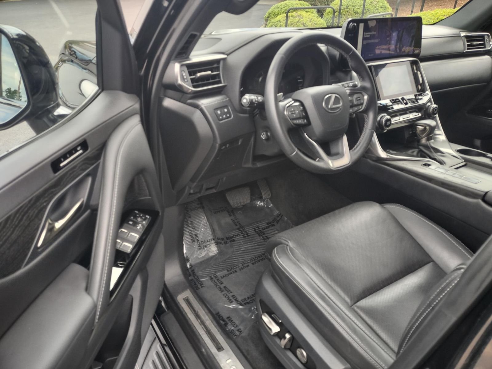 Used 2023 Black Lexus 600 Premium image 32