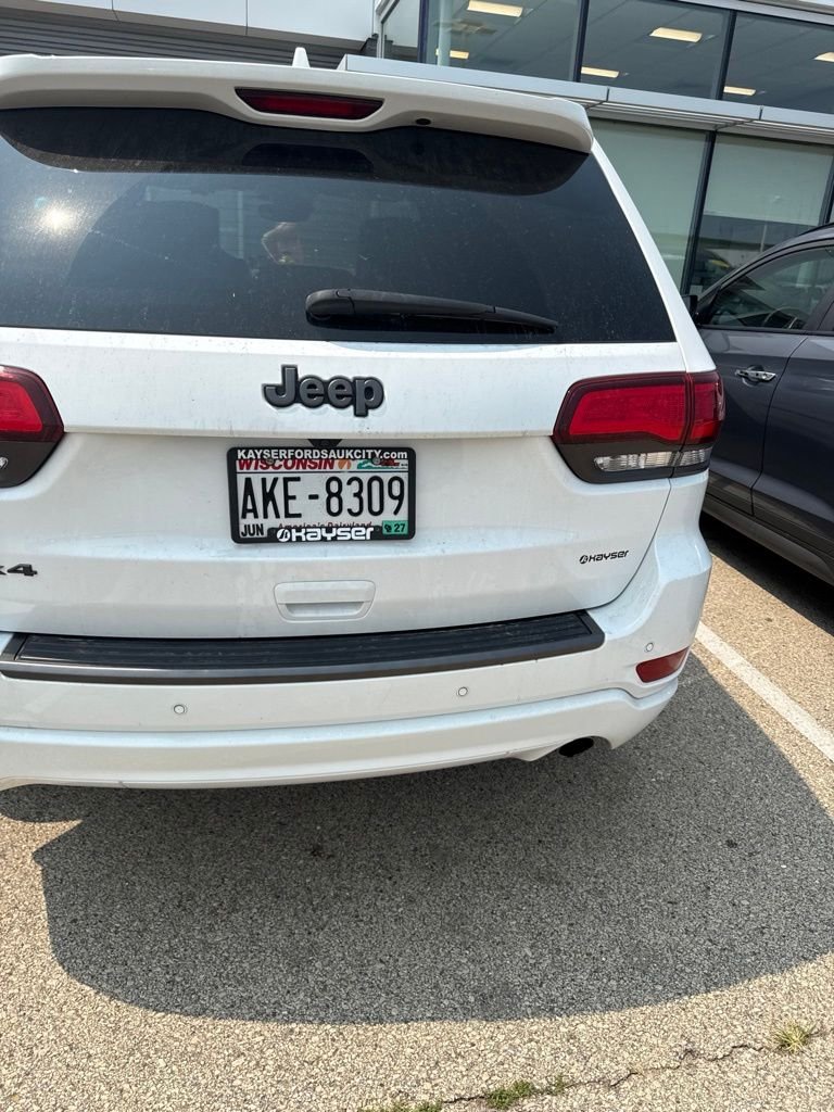 Used 2021 White Jeep Limited image 5