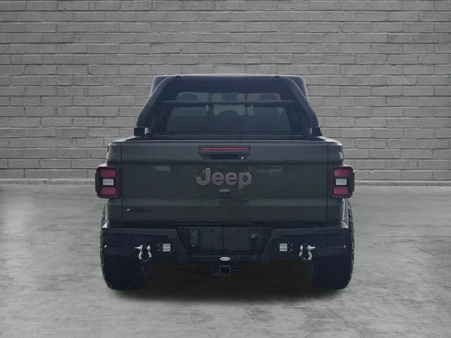 Used 2024 Green Jeep Mojave image 4