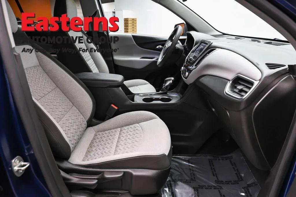 Used 2022 Blue Chevrolet LT image 23