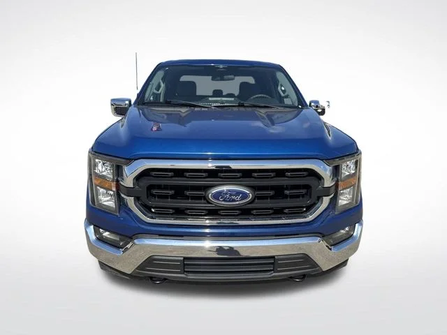 Certified Used 2023 Blue Ford XLT image 3