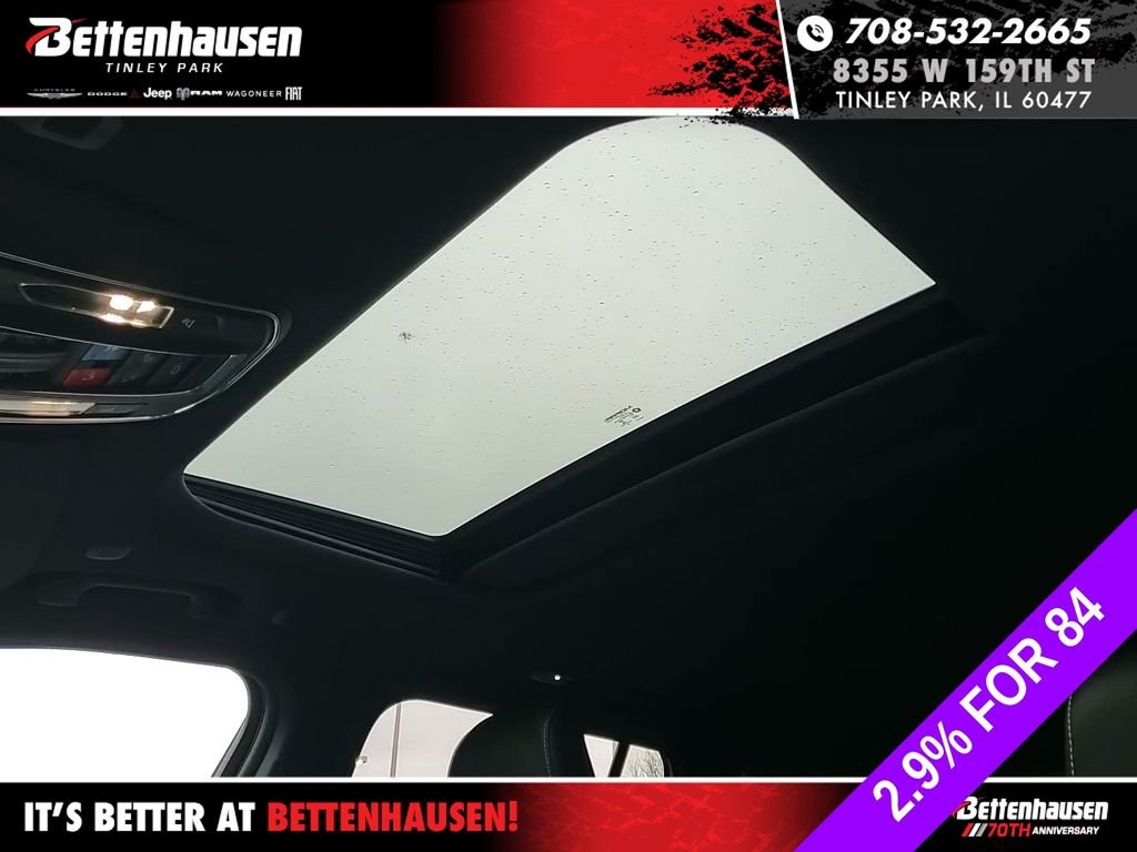 New 2026 Baltic Gray Metallic Clear-Coat Exterior Paint Jeep Altitude image 24