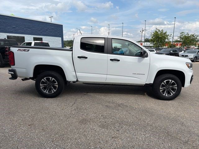 Used 2021 Summit White Chevrolet 4WD Z71 image 6