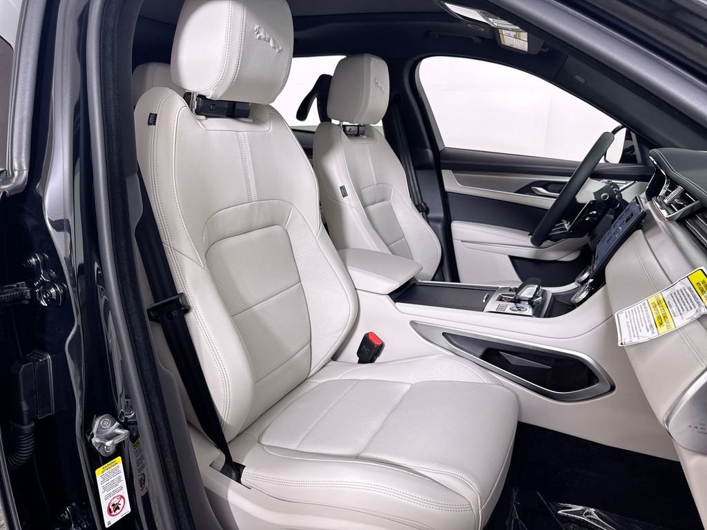 2026 Jaguar F-Pace R-Dynamic S - Photo 22