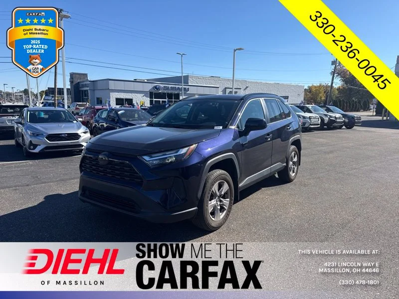 Used 2023  Toyota XLE image 5