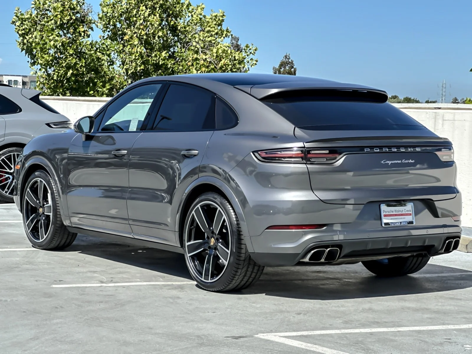 Used 2022 QUARTZITE GREY Porsche Turbo Coupe image 3