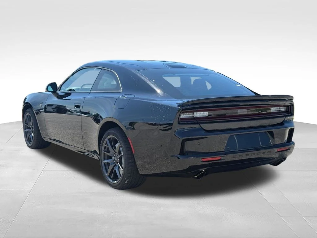 New 2026 Diamond Black Crystal Pearlcoat Dodge Scat Pack image 4