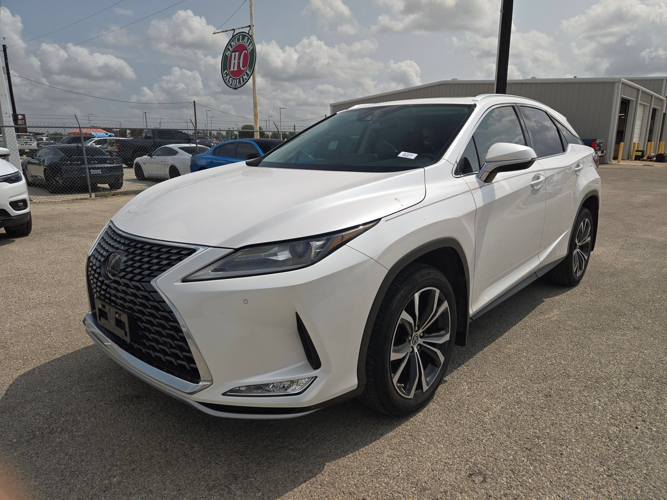 Used 2022 White Lexus RX 350 image 8