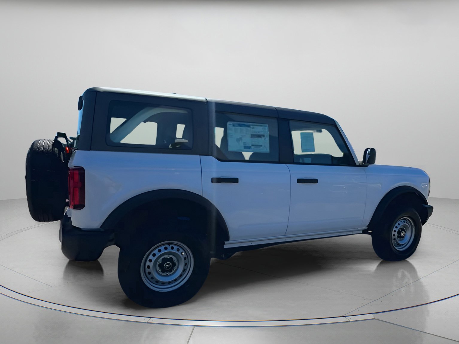 2025 Ford Bronco 4-Door Base - Photo 28