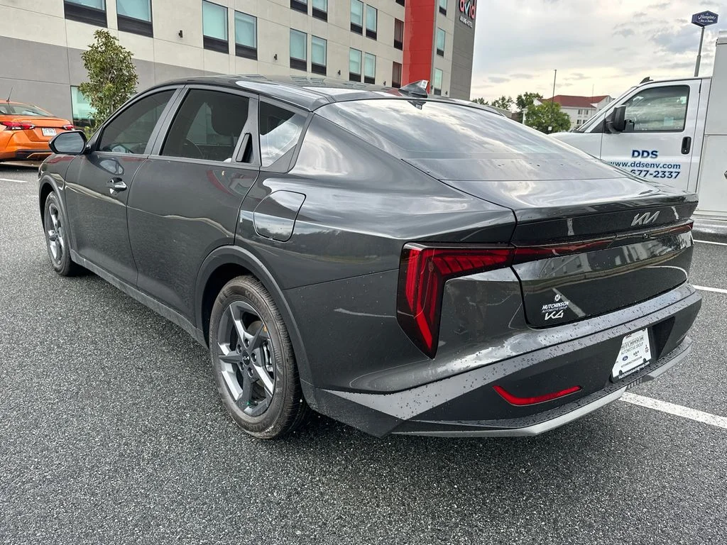 New 2026 Gray Kia LXS image 5