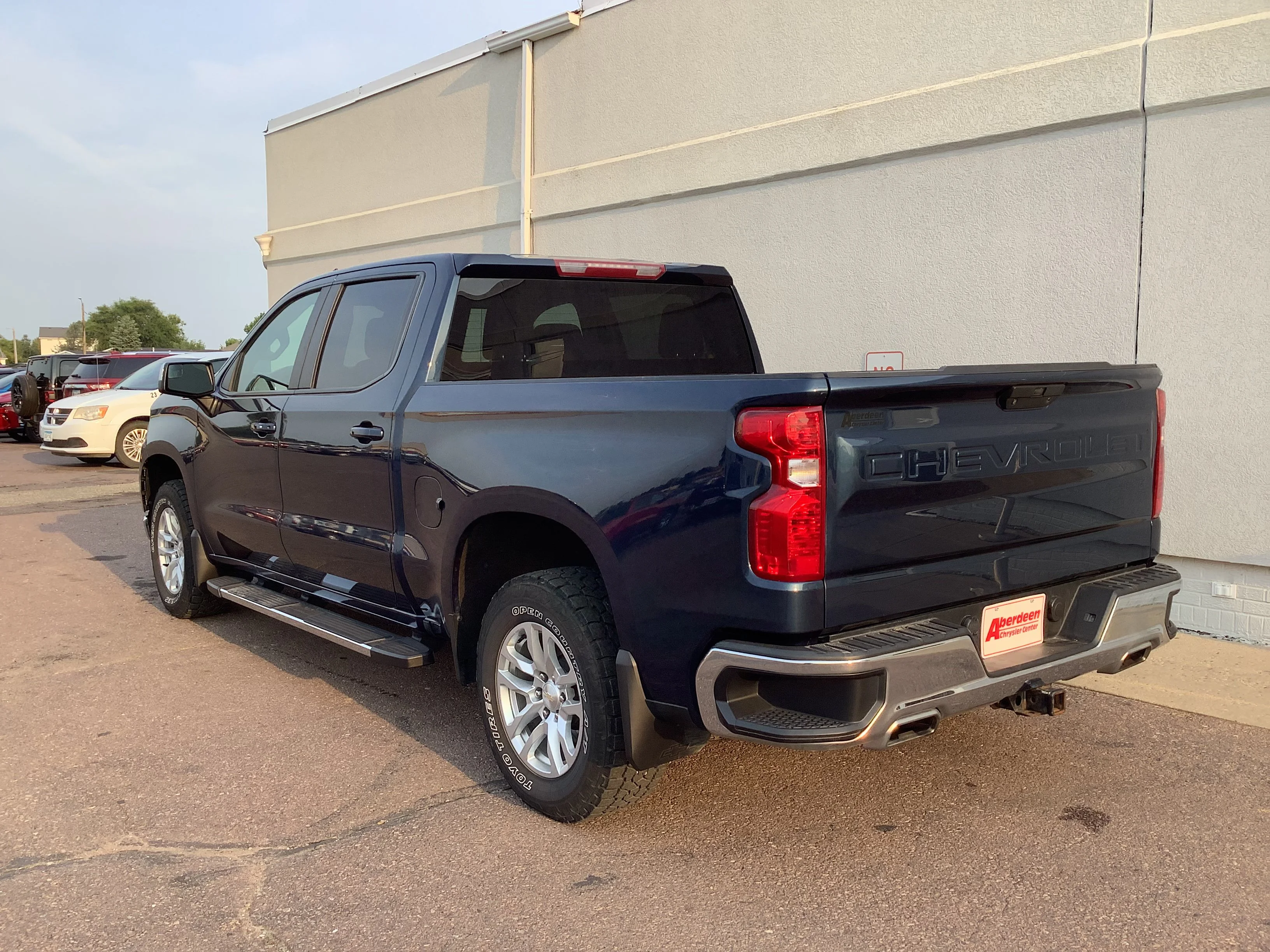 Used 2022 Blue Chevrolet LT image 6