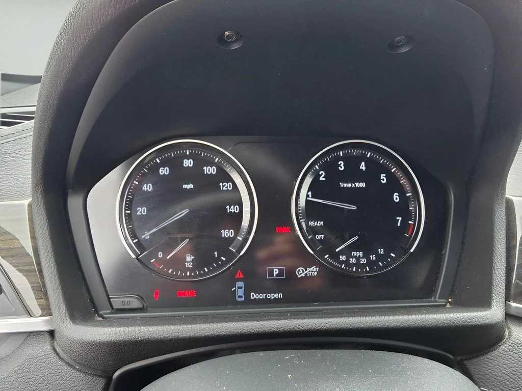 Used 2018 Black Sapphire Metallic BMW xDrive28i image 21