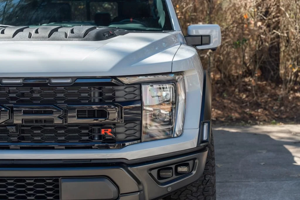 Used 2023 Gray Ford Raptor image 7