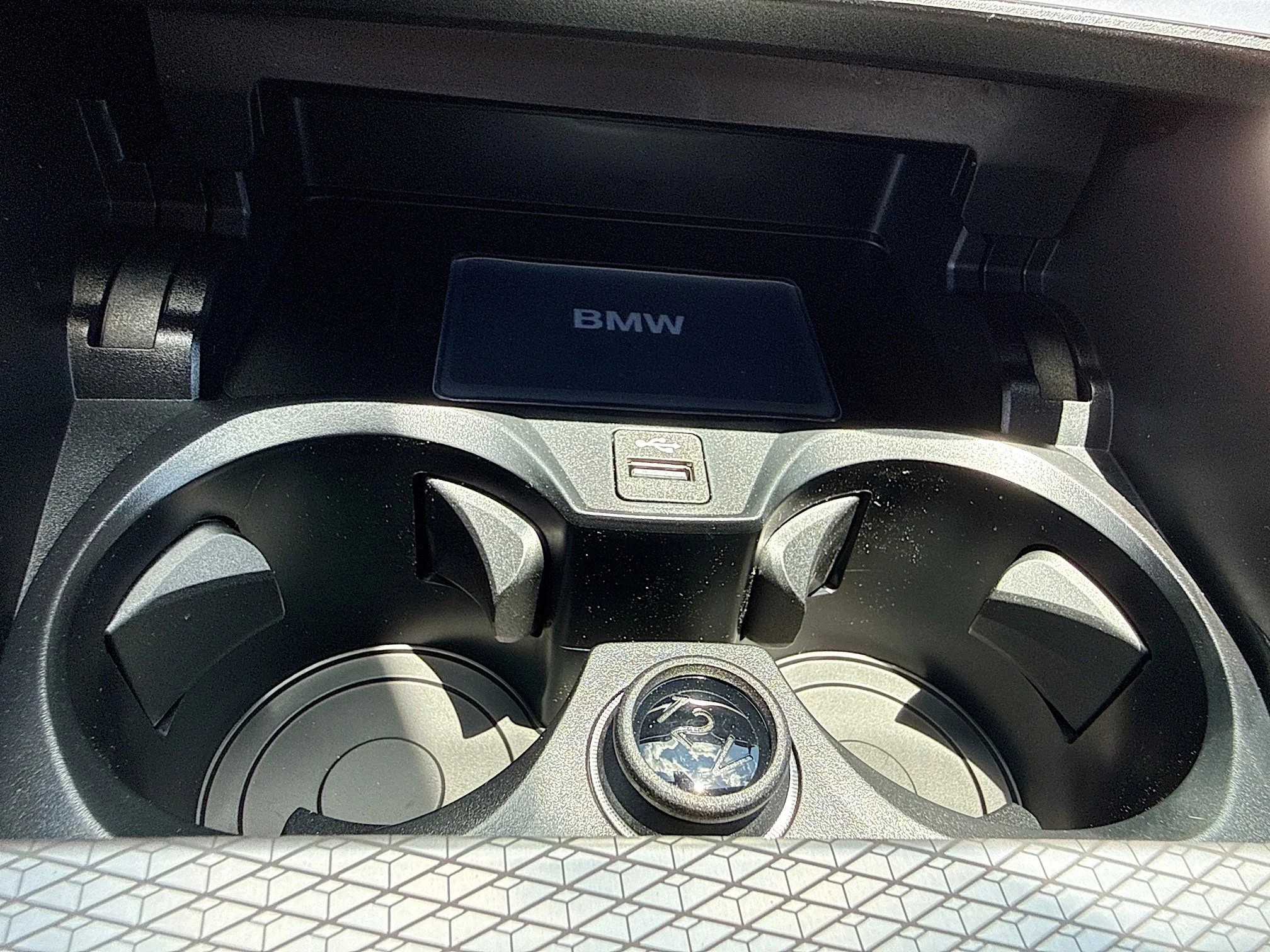 New 2026 Skyscraper Grey Metallic BMW 330i xDrive image 31
