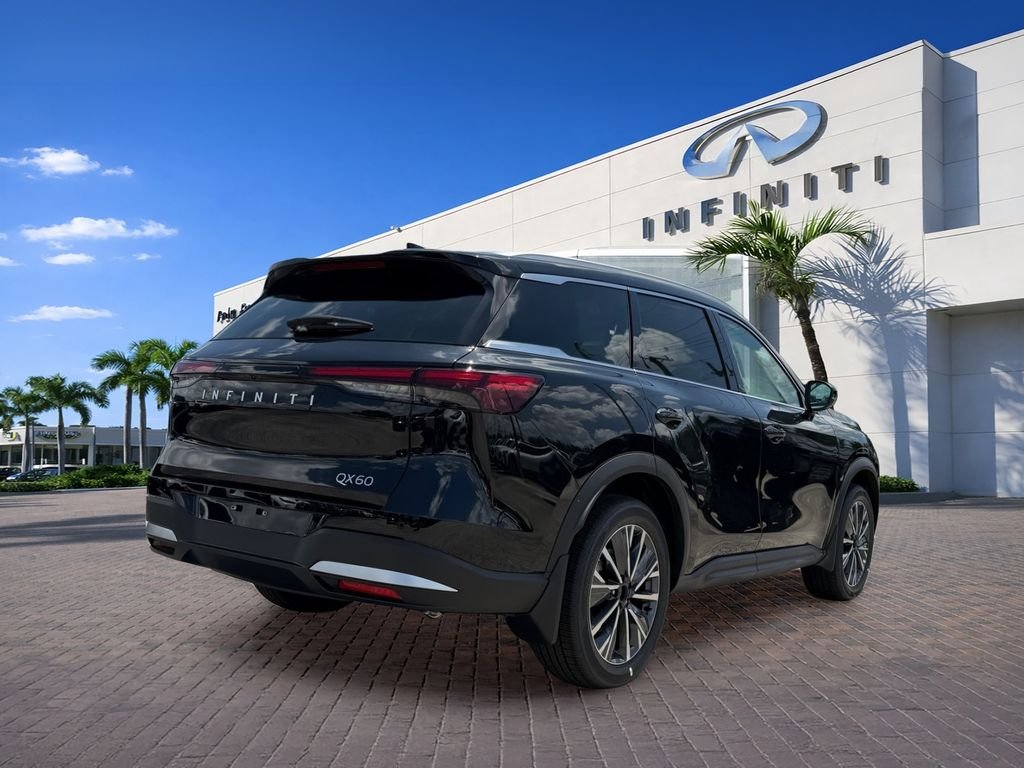 New 2027 MINERAL BLACK INFINITI Luxe FWD image 7