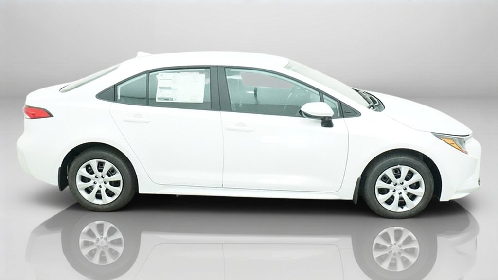 New 2027 Wind Chill Pearl Toyota LE image 7