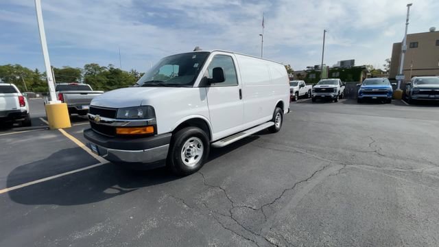 2024 CHEVROLET EXPRESS - Image 3