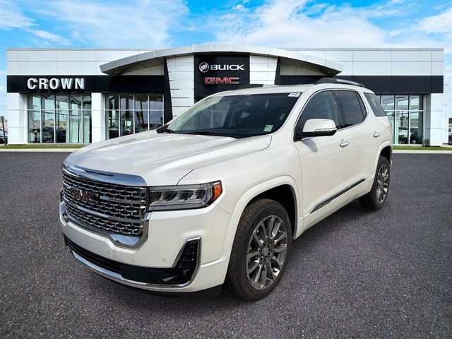 2023 GMC Acadia Denali