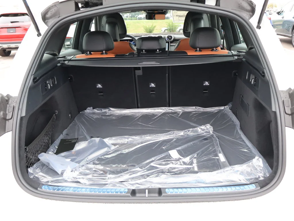 New 2027 White Mercedes-Benz GLC 53 AMG® image 15
