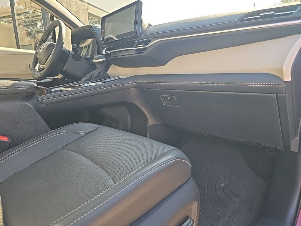 Used 2025 Red Toyota Limited image 37