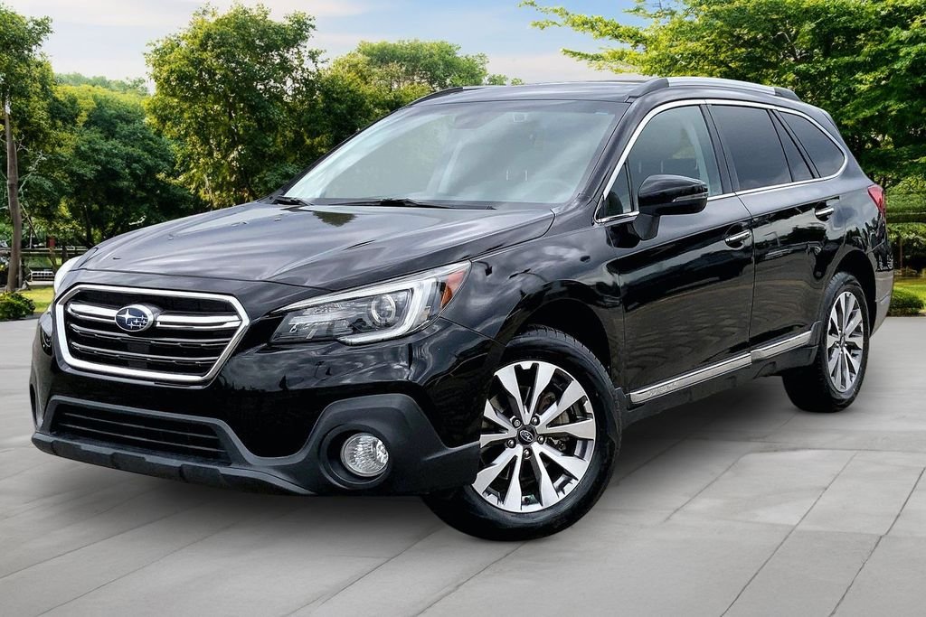 2019 Subaru Outback 2.5i Touring's photo