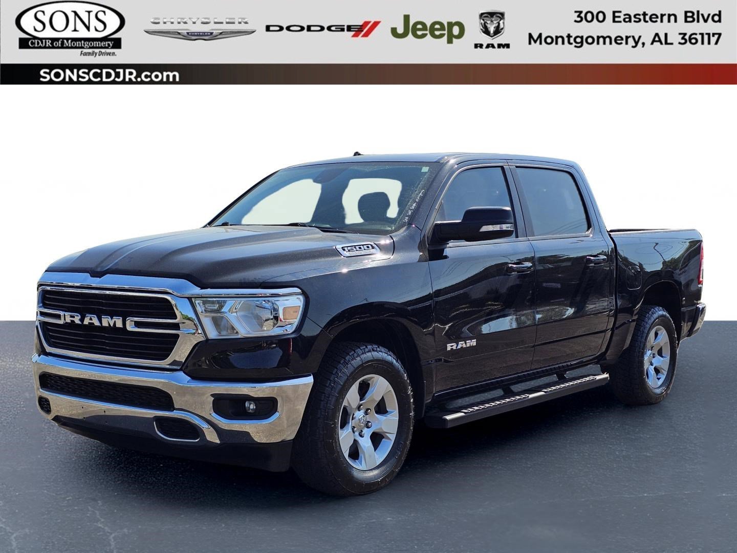 2021 RAM 1500 Big Horn/Lone Star 4x4 Crew Cab 5'7's photo