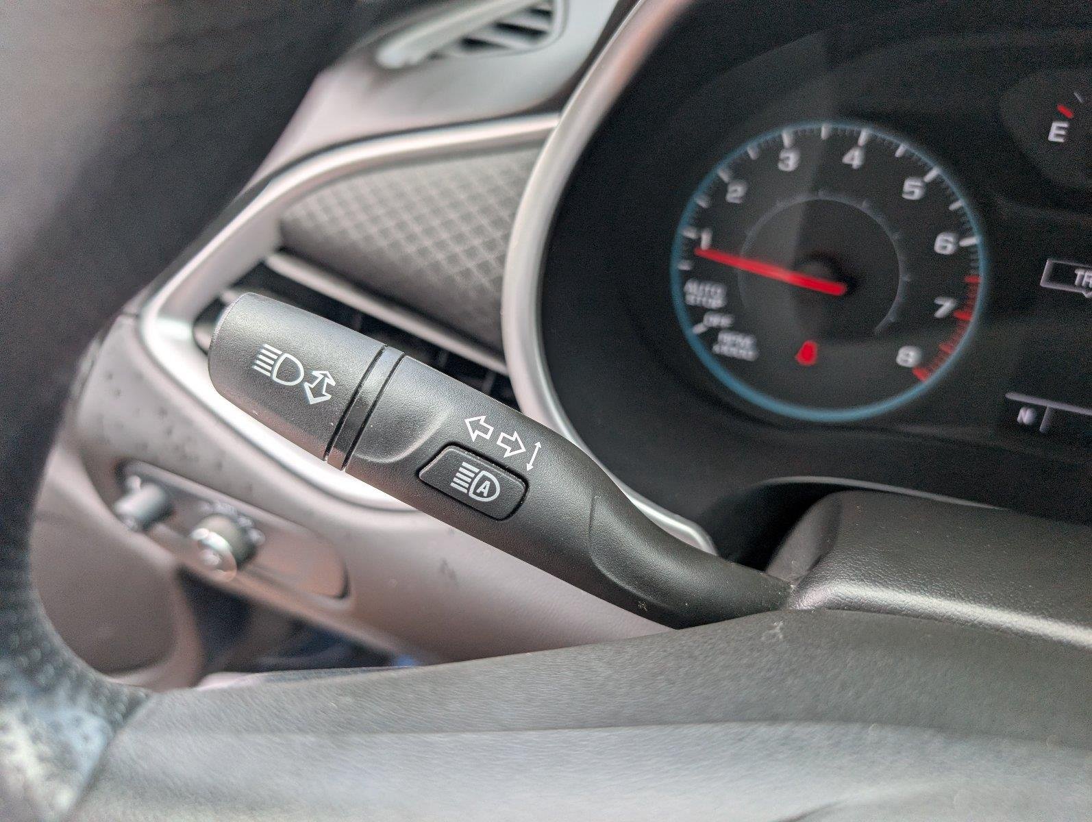 Used 2025 Lakeshore Blue Metallic Chevrolet LT image 26
