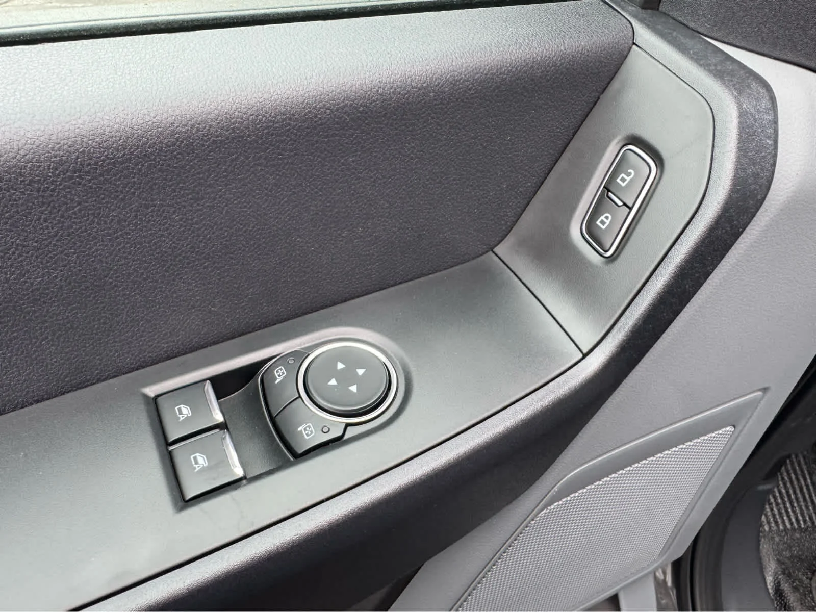 New 2026 Carbonized Gray Metallic Ford XL image 11