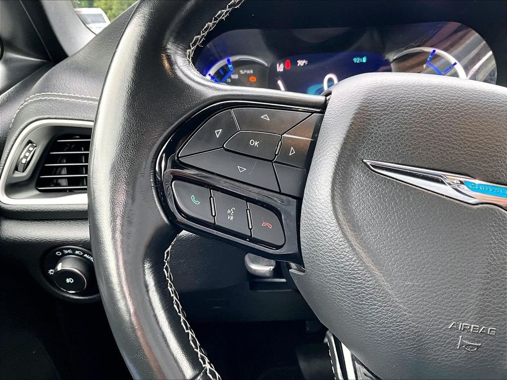 Used 2021 White Chrysler Touring image 23